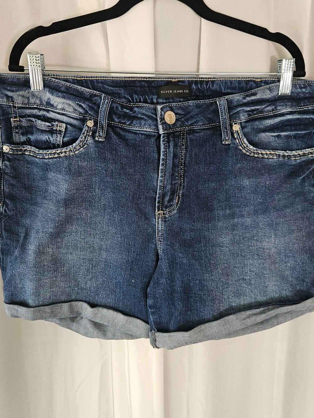 Silver Jeans Women's Dark Blue Denim Roll-Cuff Shorts Size 14